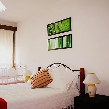 Flat In Apartamento *